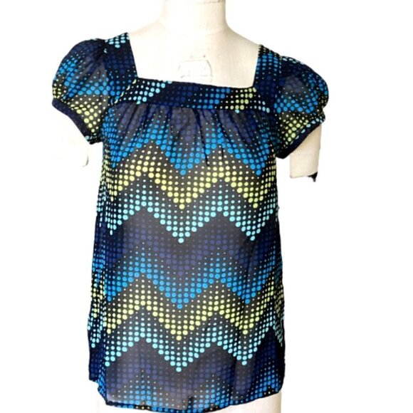 Ann Taylor Sheer Short Sleeve Top XS Colorful Chevron Dot  Print #221B - Picture 2 of 7